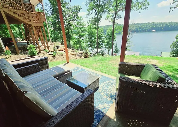 New Dock, Kayaks, Sunsets, Hot Tub *